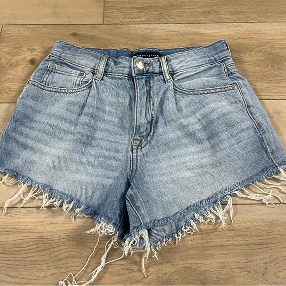 Aeropostale Pants - Aeropostale Women’s Denim Frayed Hem Mom Shorts